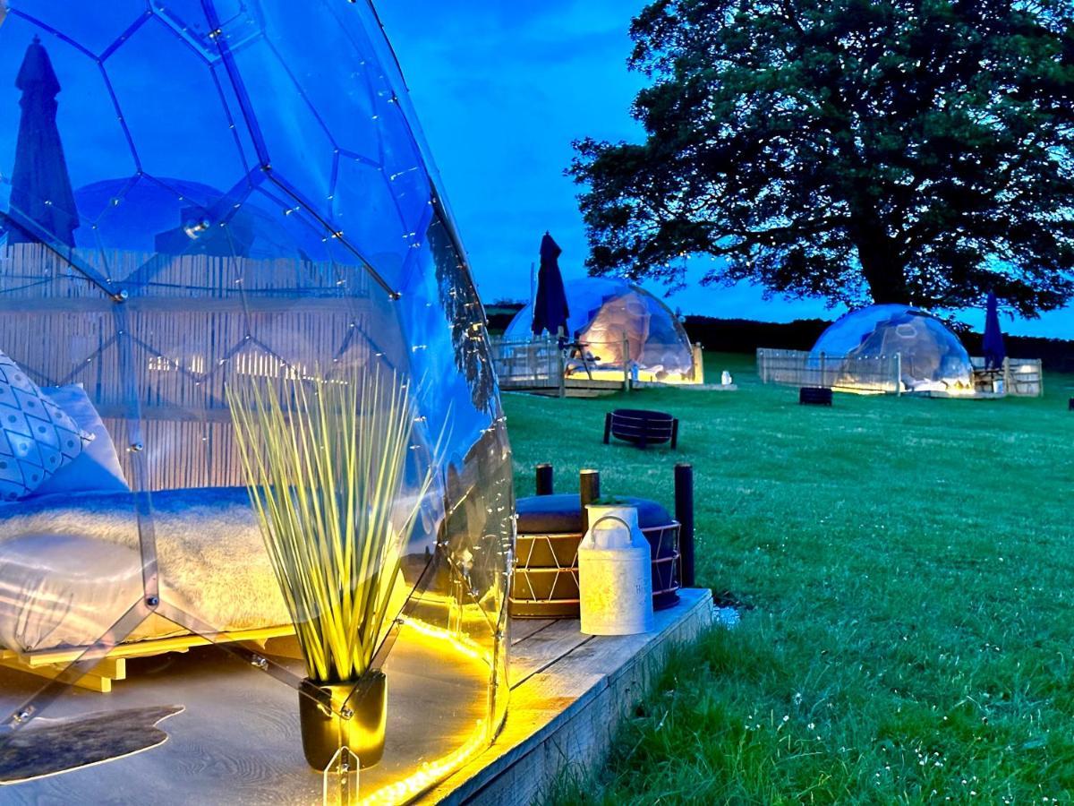Deerstone Glamping-Pinhaw Beacon Dome Hot Tub Hotel Earby Exterior photo